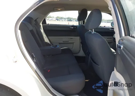 2007 Chrysler 300 from USA, damaged, VIN 2C3KA43R67H693187